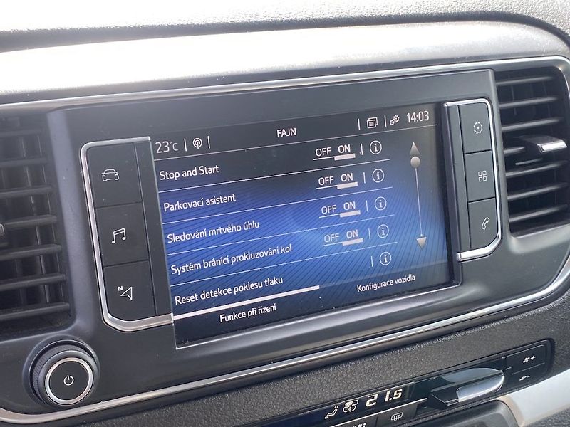 Toyota ProAce Verso 2.0D, ČR, Shuttle L1, automat - fotka 10 z 12
