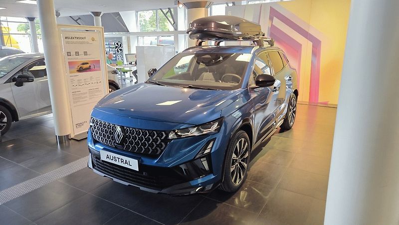 Renault Austral (2026) techno full hybrid E-Tech 200 - fotka 1 z 6