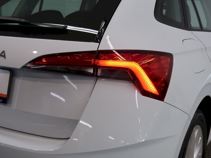 Škoda Scala (2025) SELECTION 1.0TSI 85KW - fotka 11 z 39