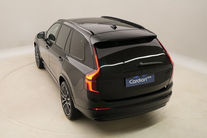 Volvo XC90 (2026) B5 AWD BLACK EDITION ULTRA 7 - fotka 17 z 78