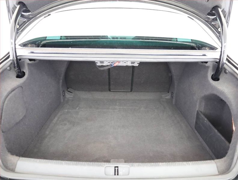 Volkswagen Passat CC (2008) 2.0 TSI, Automat, Serv.kniha - fotka 14 z 15