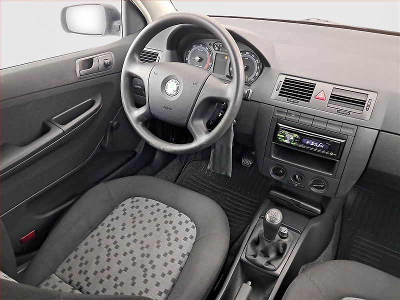 Škoda Fabia (2007) 1.2 12V, po STK, v provozu - fotka 7 z 13