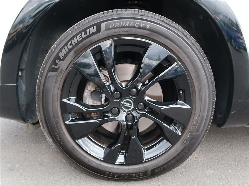Opel Grandland 1,2 Turbo,96kW,1majČR,ser.kn. - fotka 25 z 28