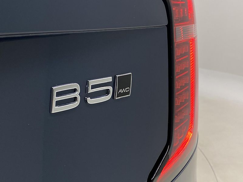 Volvo XC90 (2026) B5 AWD AUT BRIGHT PLUS 7míst - fotka 21 z 70