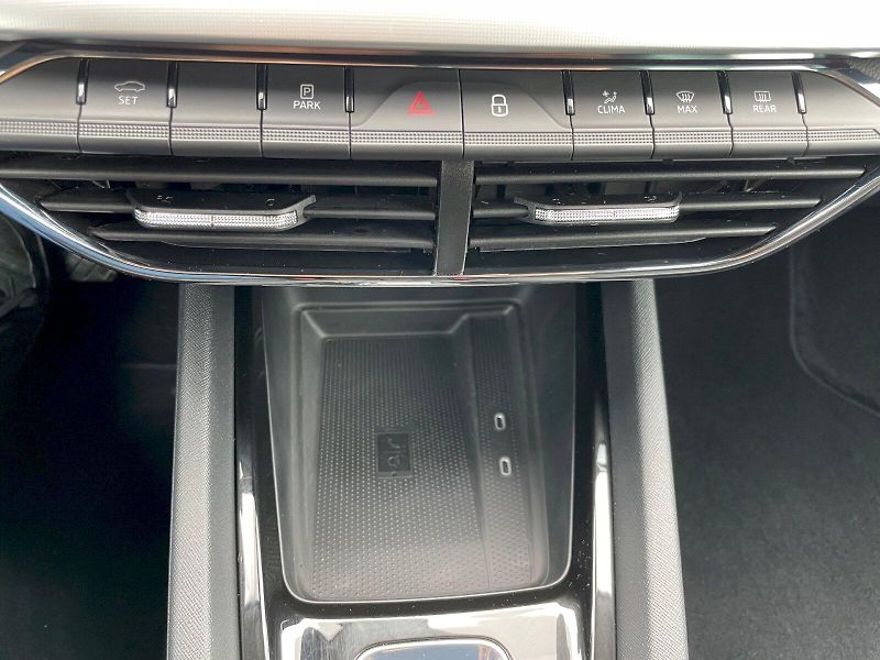 Škoda Octavia (2024) 2.0 TDI 110kW DSG Style Plus P - fotka 26 z 35