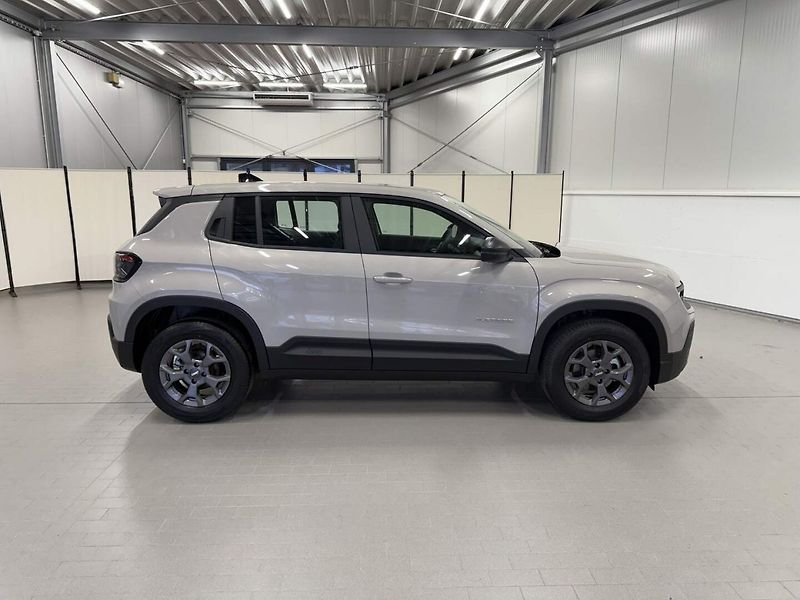 Jeep Avenger (2025) Longitude 1.2 Turbo 100k MT6 - fotka 5 z 23