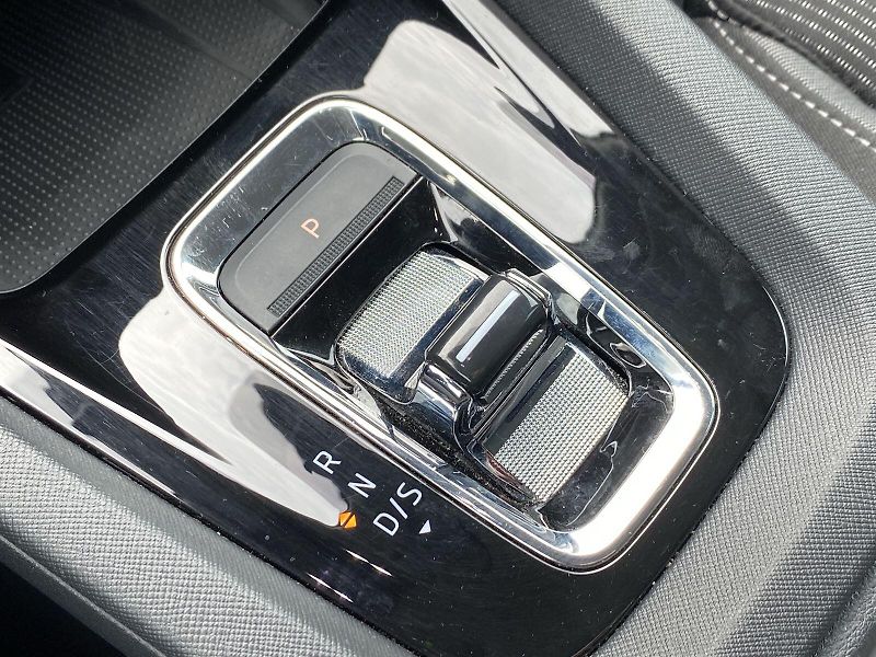 Škoda Octavia (2024) 1.5 TSI M-HEV DSG Ambition - fotka 12 z 28