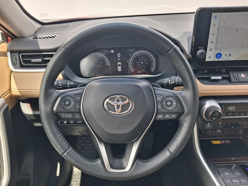 Toyota RAV4 2.5 HSD e-CVT FWD Executive - fotka 14 z 26