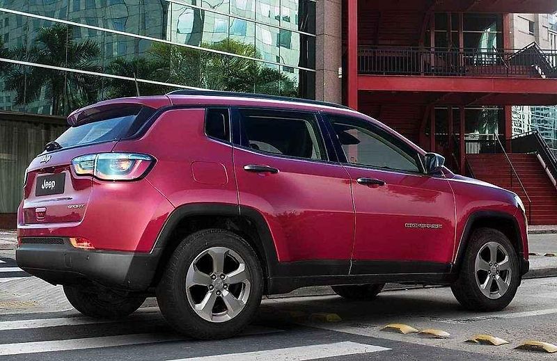 Jeep Compass.