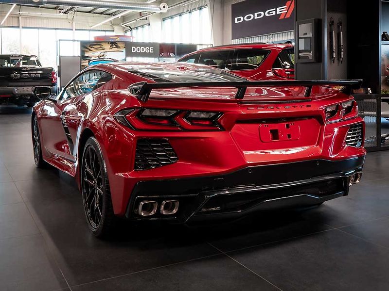 Chevrolet Corvette (2026) 6.2 Stingray 3LT Z51 Facelift - fotka 3 z 44