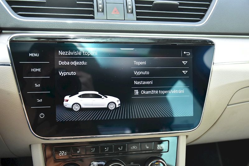 Škoda Superb (2022) L&K 2.0 TDI 110kW DSG - fotka 19 z 34
