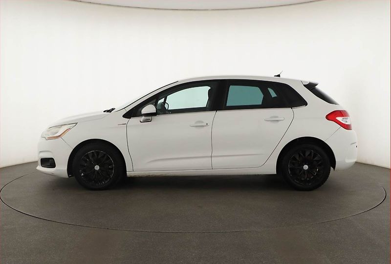 Citroën C4 (2011) 1.6 VTi, nová STK - fotka 3 z 11