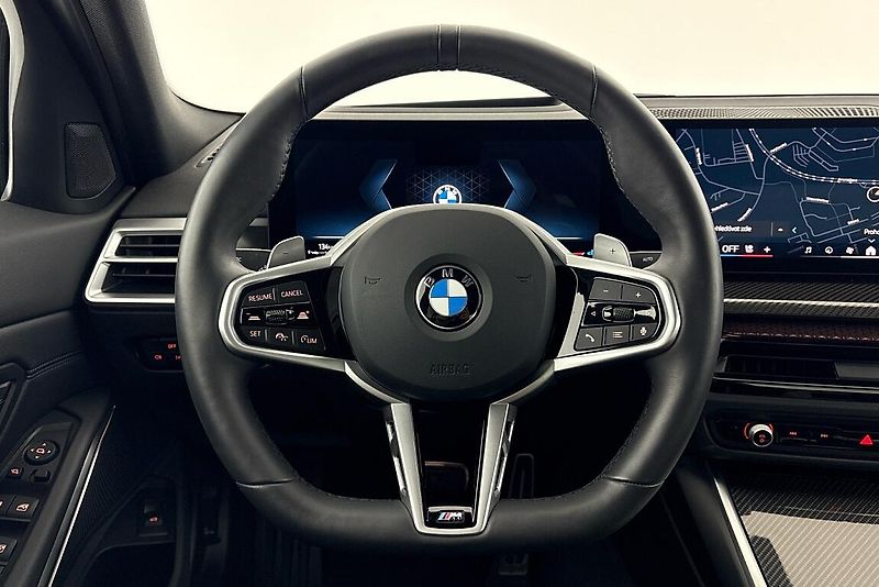 BMW Řada 3 řady 3 | 320d xDrive - fotka 8 z 14