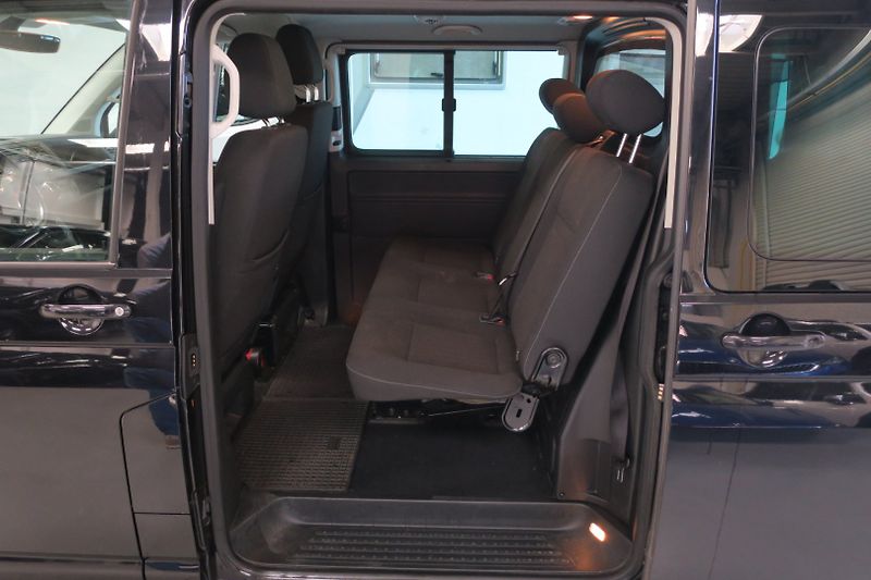 Volkswagen Caravelle (2016) T6 2.0 TDI 110kW Comfort DSG - fotka 36 z 47