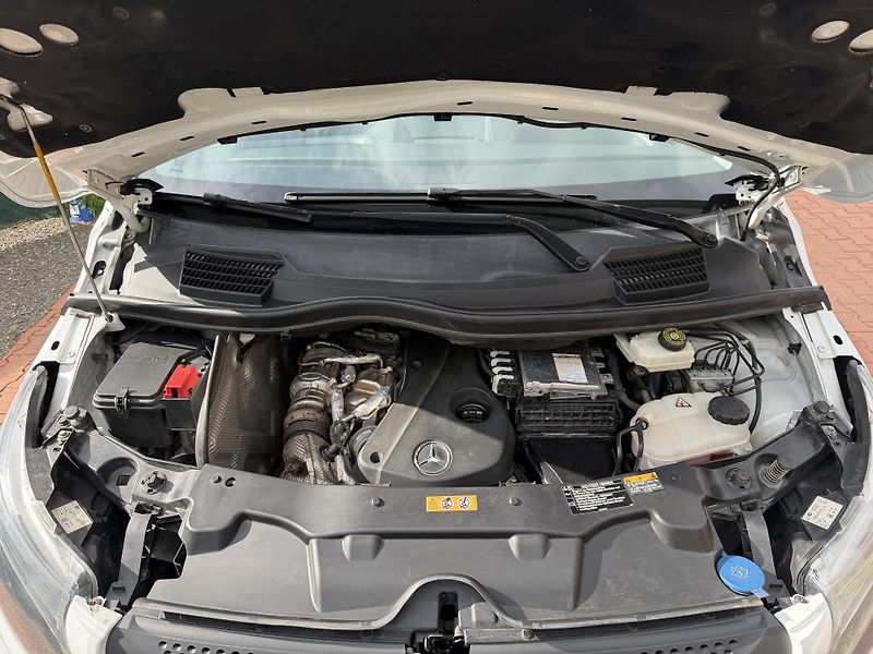 Mercedes-Benz Vito (2019) Vito 116L Tourer PRO - 8míst - fotka 10 z 17