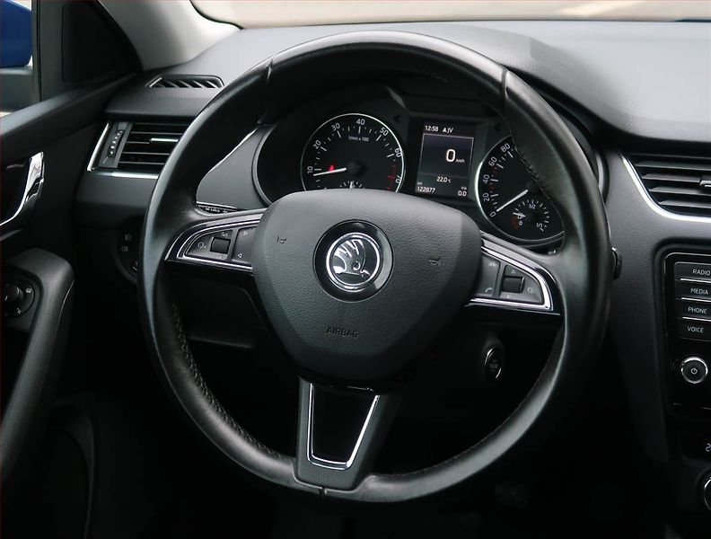 Škoda Octavia (2016) Ambition Plus 1.4 TSI, ČR - fotka 21 z 21