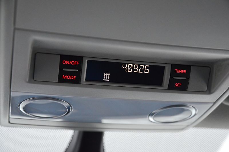 Volkswagen Multivan (2017) TDi 150kW 4x4 DSG Highline ČR - fotka 35 z 48
