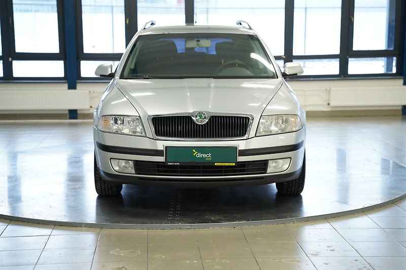 Škoda Octavia - fotka 4 z 21