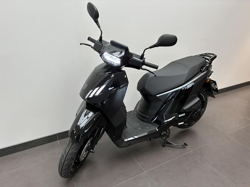 Peugeot Tweet 125 (2025) - fotka 2 z 9