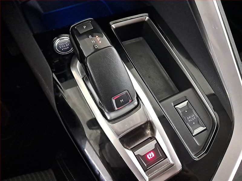 Peugeot 5008 (2021) 1.5 BlueHDi - fotka 13 z 24