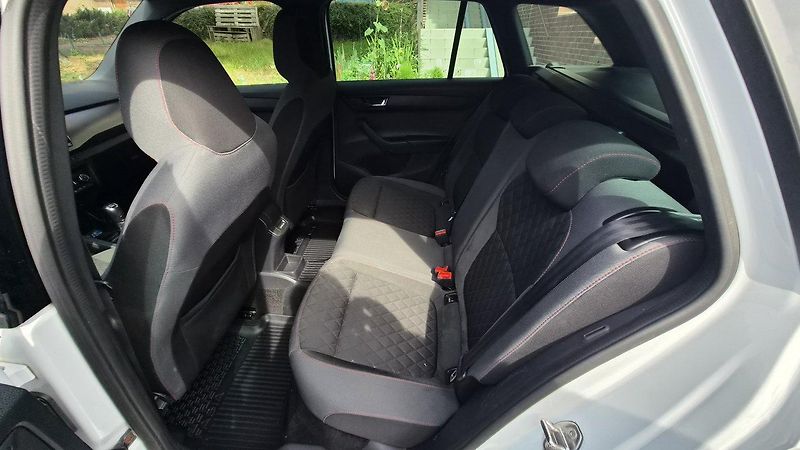 Škoda Fabia (2020) Combi 1,0 TSI 81kw Style+audio - fotka 5 z 12