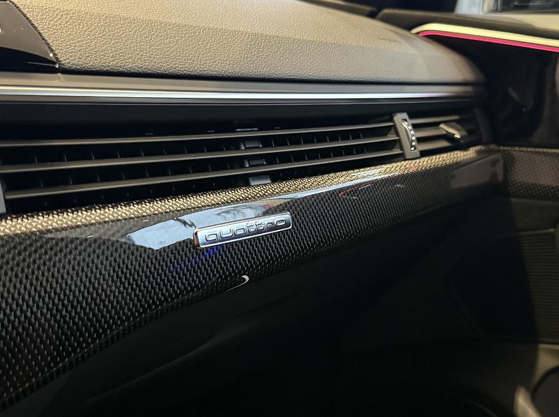 Audi S4 (2023) - fotka 15 z 41