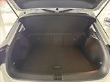 Volkswagen T-Roc 1,0   TSI 85kW,1.MAJ,SERVISKA - náhled 22