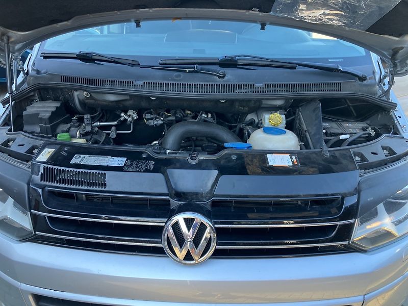 Volkswagen Multivan (2013) 2.0TDI 103kW 7MÍST TZ NOVÉ ČR - fotka 23 z 25