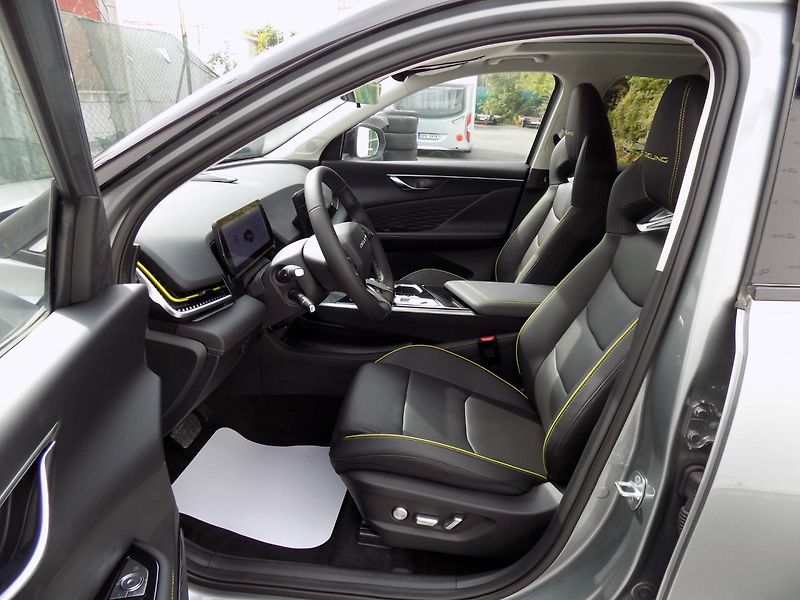 BAIC X5 (2025) 1.5T/AT/Pixel-LED/PANO/DPH/ - fotka 12 z 41