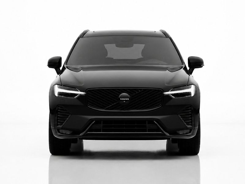 Volvo XC60 (2026) B5 PLUS BLACK + 4SERVIS/ZÁRUKA - fotka 5 z 19