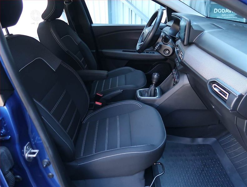 Dacia Sandero (2023) 1.0 TCe, LPG, ČR,1.maj - fotka 9 z 20
