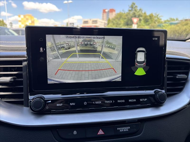 Kia XCeed 1,5 TGDi TOP ZÁRUKA KAMERA NAV - fotka 19 z 43