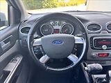 Ford Focus 1,8 TDCi 85kW Ruční ovládání - náhled 16