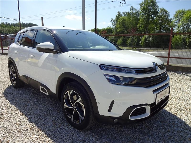 Citroën C5 Aircross 1,2 Pure Tech 96kW - fotka 8 z 50