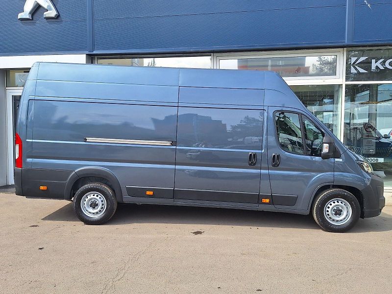 Peugeot Boxer (2026) FG 4350 L4H3 BHDi 180k EAT8 - fotka 7 z 31