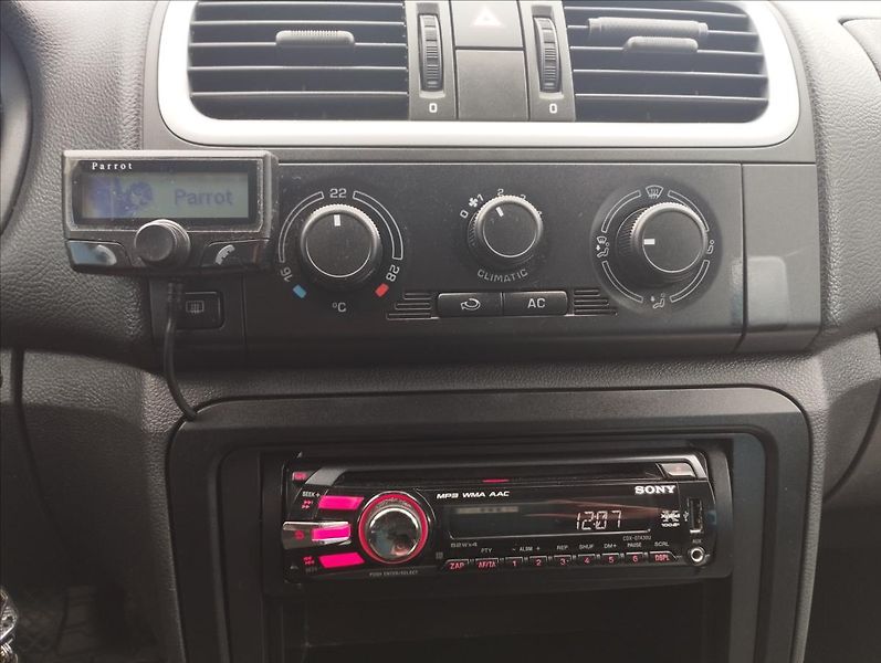 Škoda Roomster 1,2 51KW - fotka 12 z 14