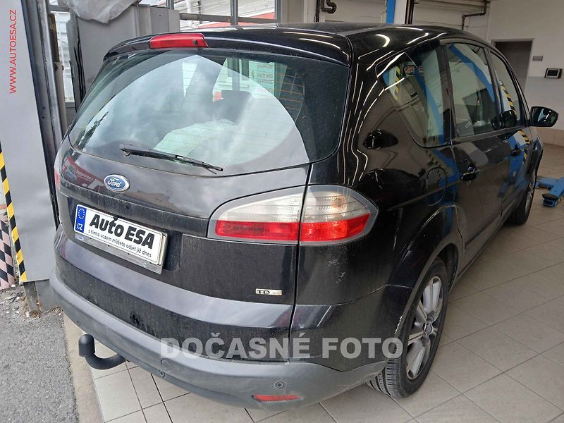 Ford S-MAX (2007) 2.0 TDCi, 2.maj, AC, TZ - fotka 2 z 3