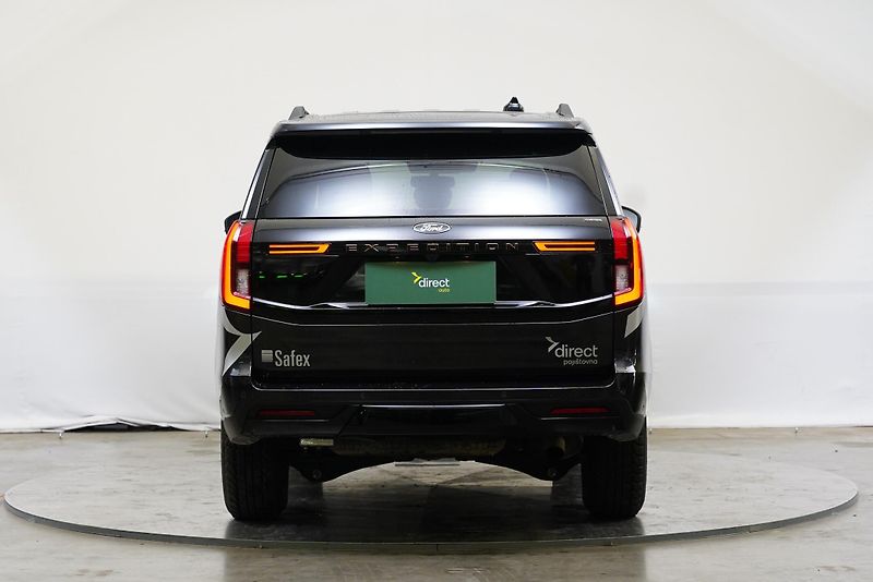 Ford Expedition - fotka 6 z 30
