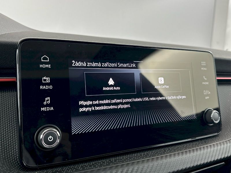 Škoda Kamiq (2025) DSG 1.0TSI 85kW Monte Carlo - fotka 14 z 32