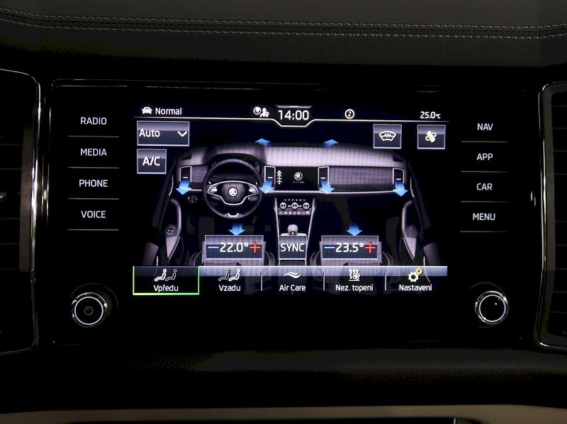 Škoda Kodiaq (2021) L&K 2.0TDI 147KW 4x4 DSG WEBAS - fotka 31 z 50