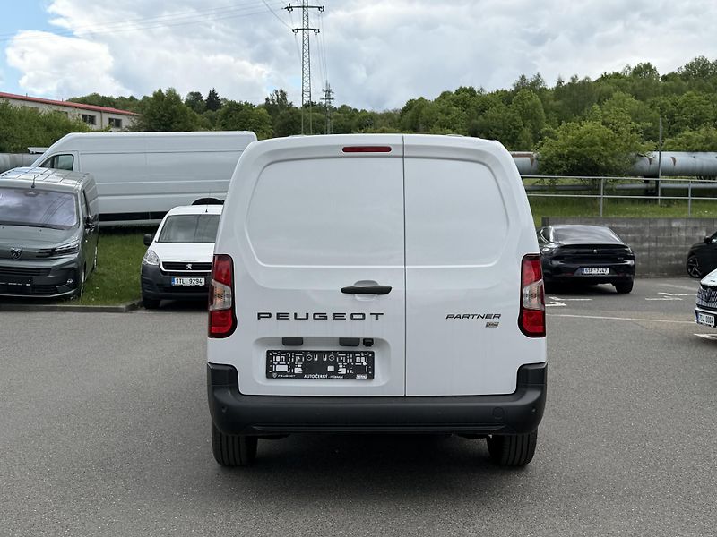 Peugeot Partner (2026) Furgon L2 1000 1.5 BlueHDi 130 - fotka 4 z 23