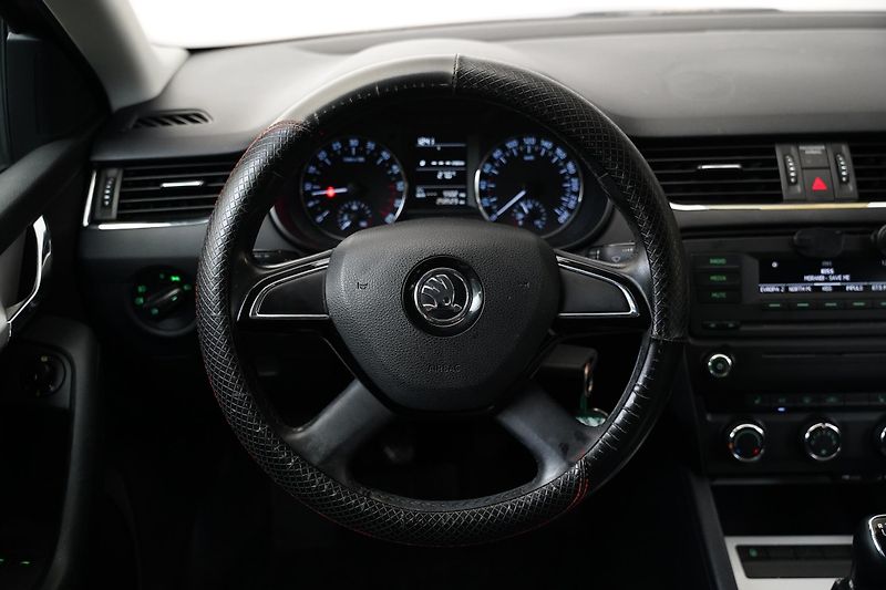 Škoda Octavia - fotka 16 z 21