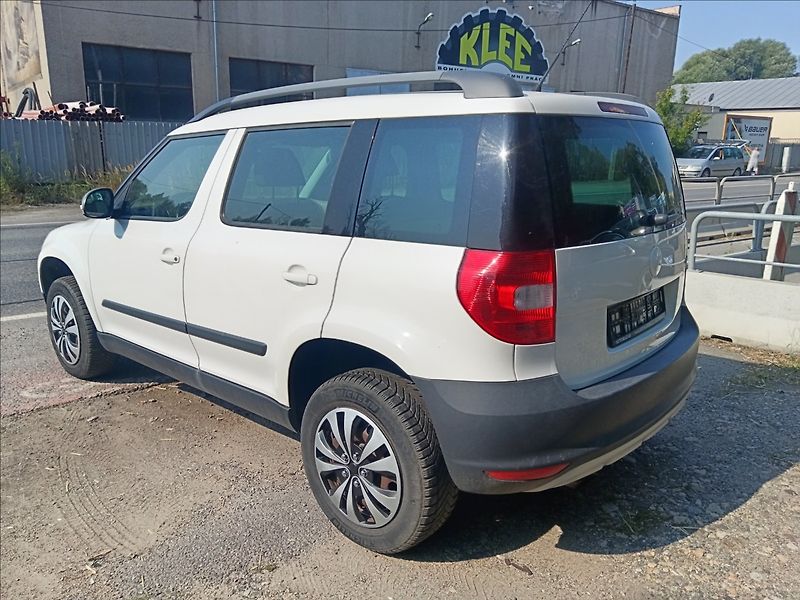 Škoda Yeti 1,2 TSi DSG  Experience-A - fotka 8 z 22