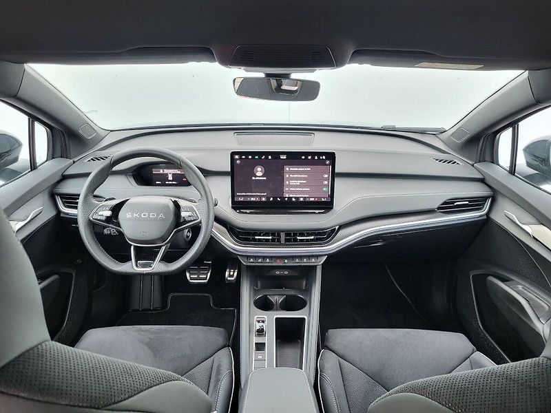 Škoda Elroq Sportline 85KwH 210kW - fotka 7 z 31