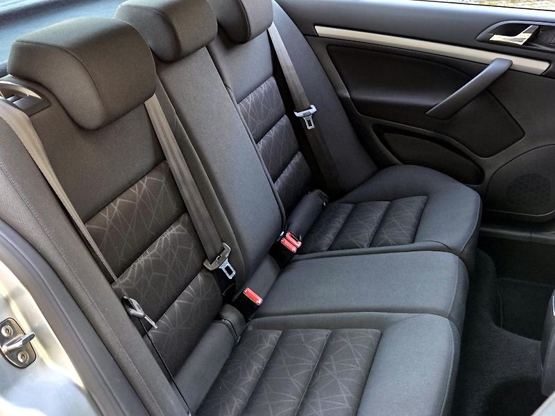 Škoda Octavia 1,2TSi Amb. *SERV.KNÍŽKA*      - fotka 22 z 39