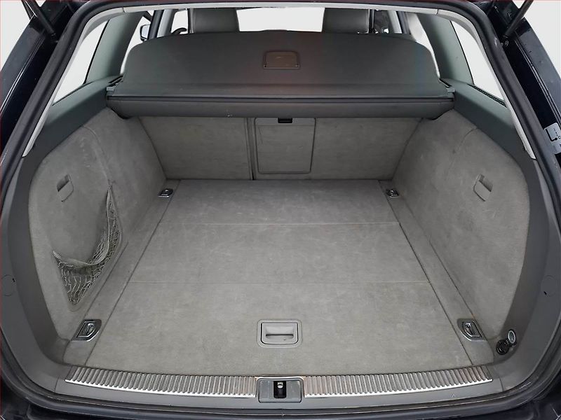 Audi A4 (2006) 3.0 TDI , 4X4, po STK, Tažné - fotka 13 z 15