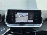 Peugeot 2008 (2020) 1.2PT, Allure, TZ, navi - náhled 16