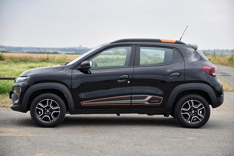 Dacia Spring ELECTRIC 45 (27kWh),NAVI,KŮŽE - fotka 2 z 50