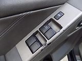 Nissan Pathfinder (2008) 2.5DCi/4x4/7.Míst/ - náhled 30