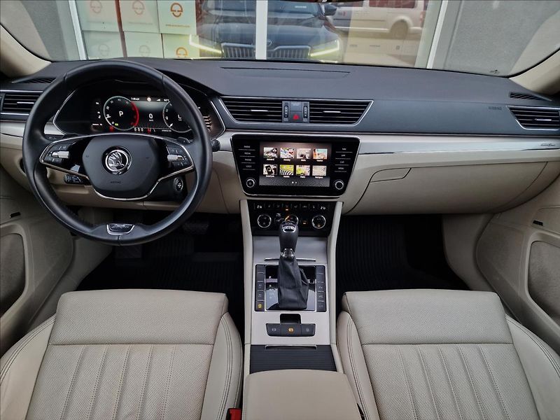 Škoda Superb 2.0TDI 147kW 4x4 DSG L&K,1Maj - fotka 24 z 50